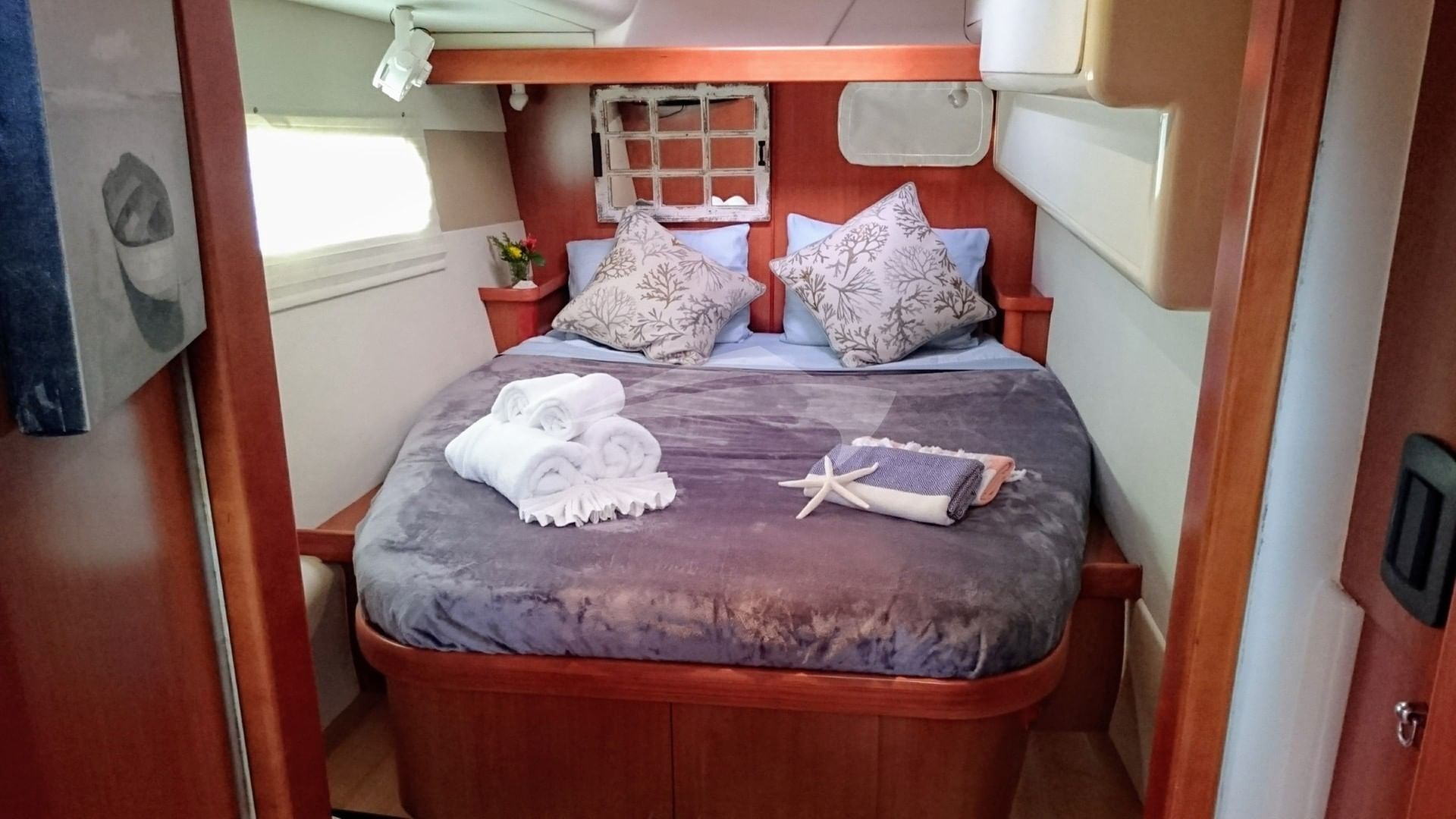 Reflection Guest Cabin