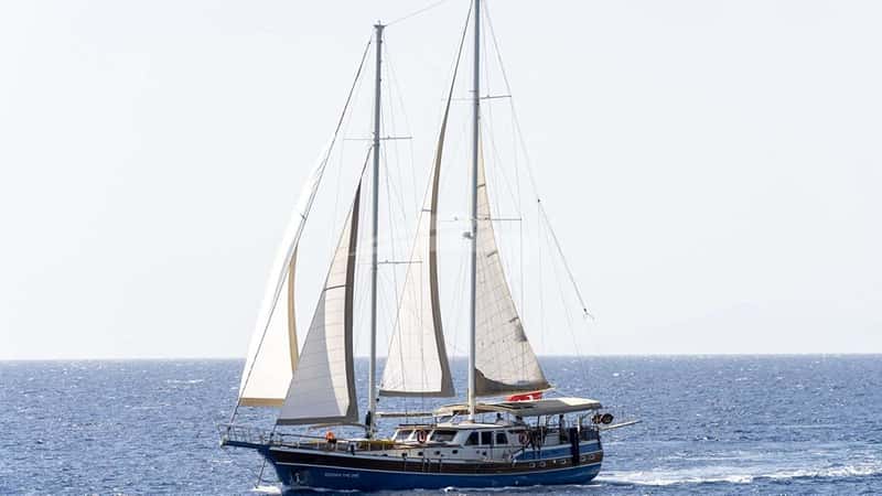GOZDEM THE ONE 26m motor yacht charter, photo 8