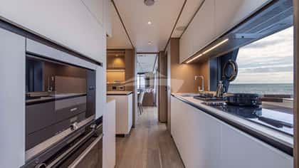 EPIC 31m motor yacht charter, photo 9
