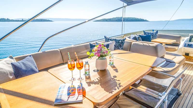 INSIEME 26m motor yacht charter, photo 9
