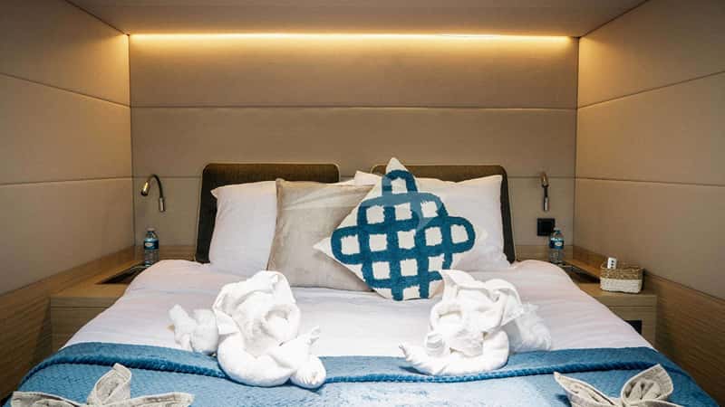 LUNA NOVA 17m sailing yacht charter, photo 7