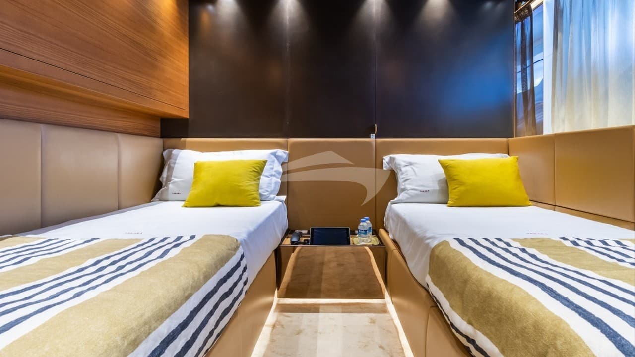 TAKARA ONE, photo from the yacht portfolio 29