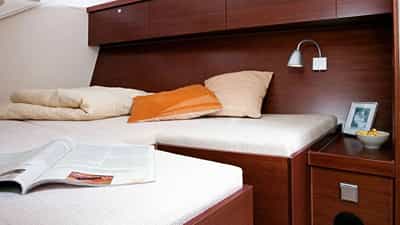 Twin Cabin