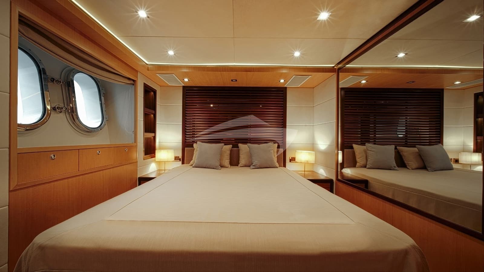 LARGO, photo from the yacht portfolio 23