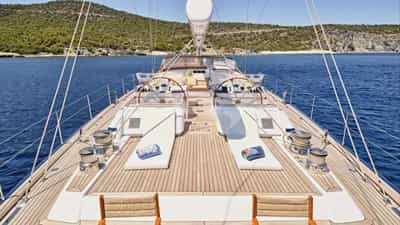 Top Deck