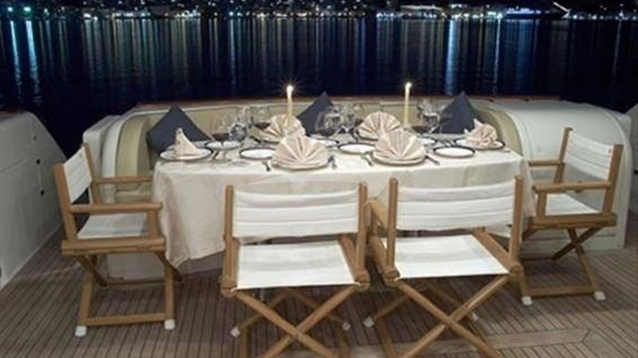 Aft Deck Dining