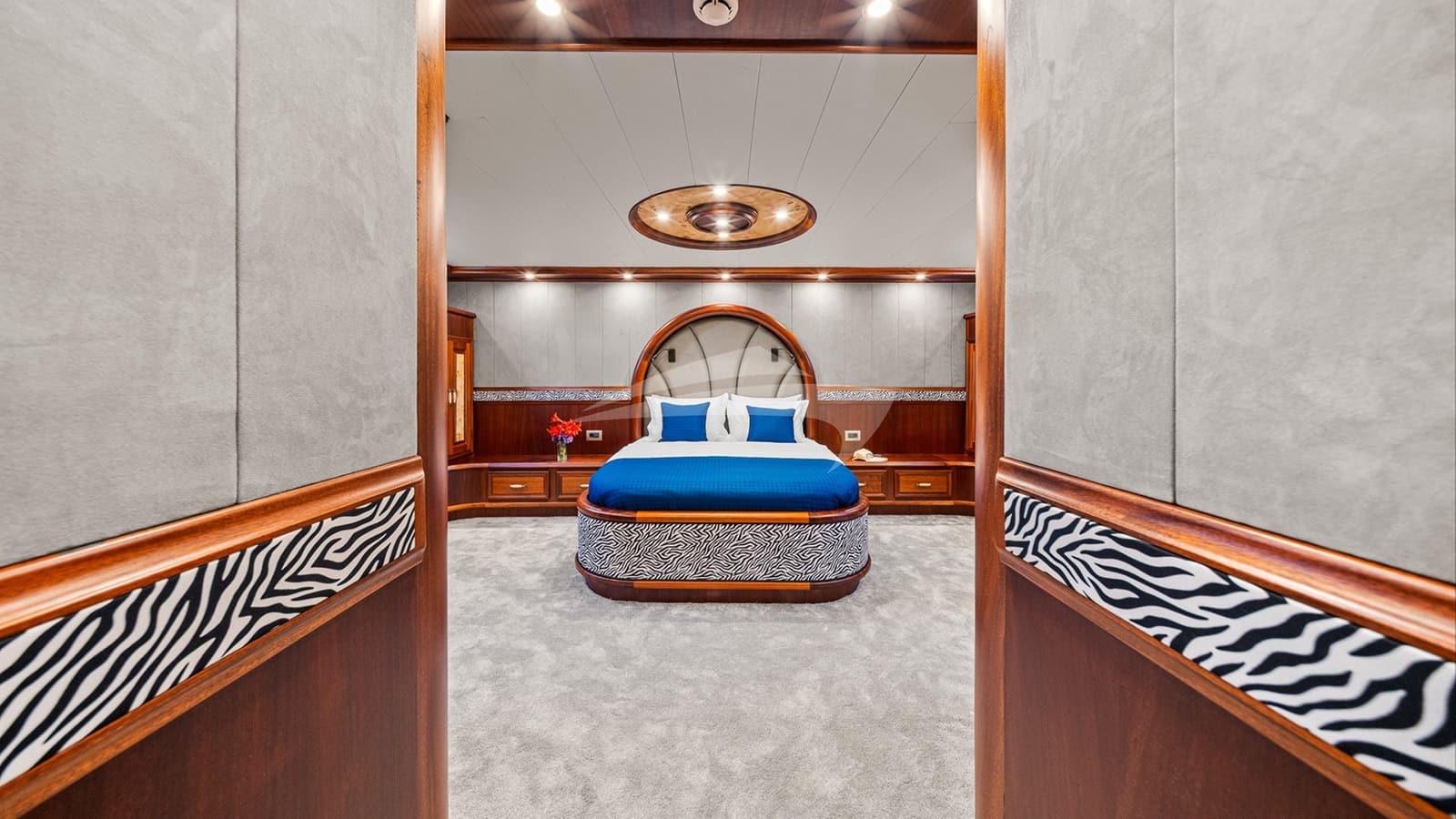 TOSCA, photo from the yacht portfolio 24