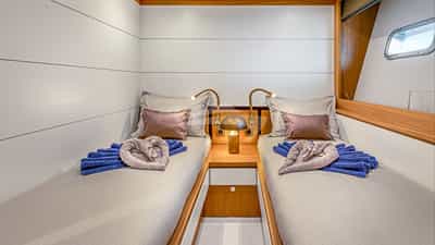 Twin Cabin