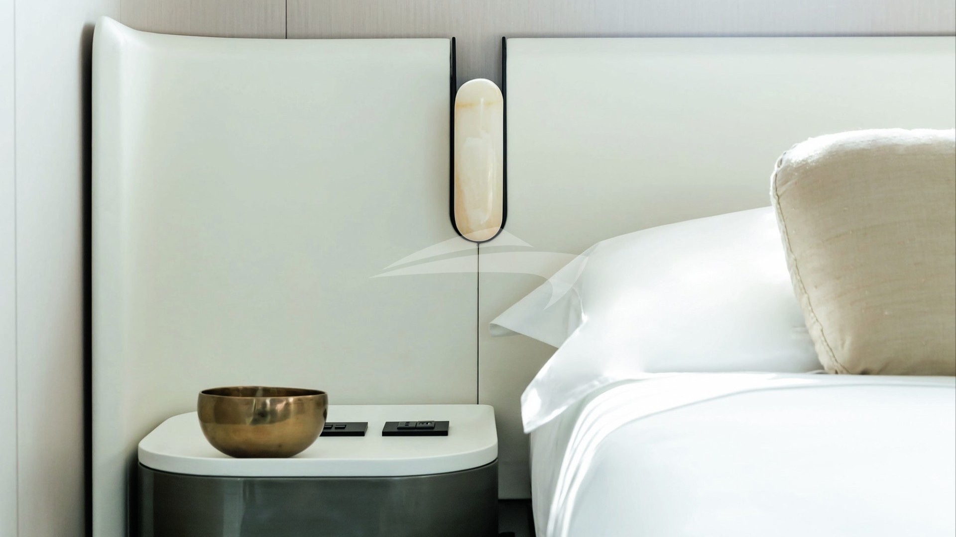 Port Side Vip Cabin Detail 1