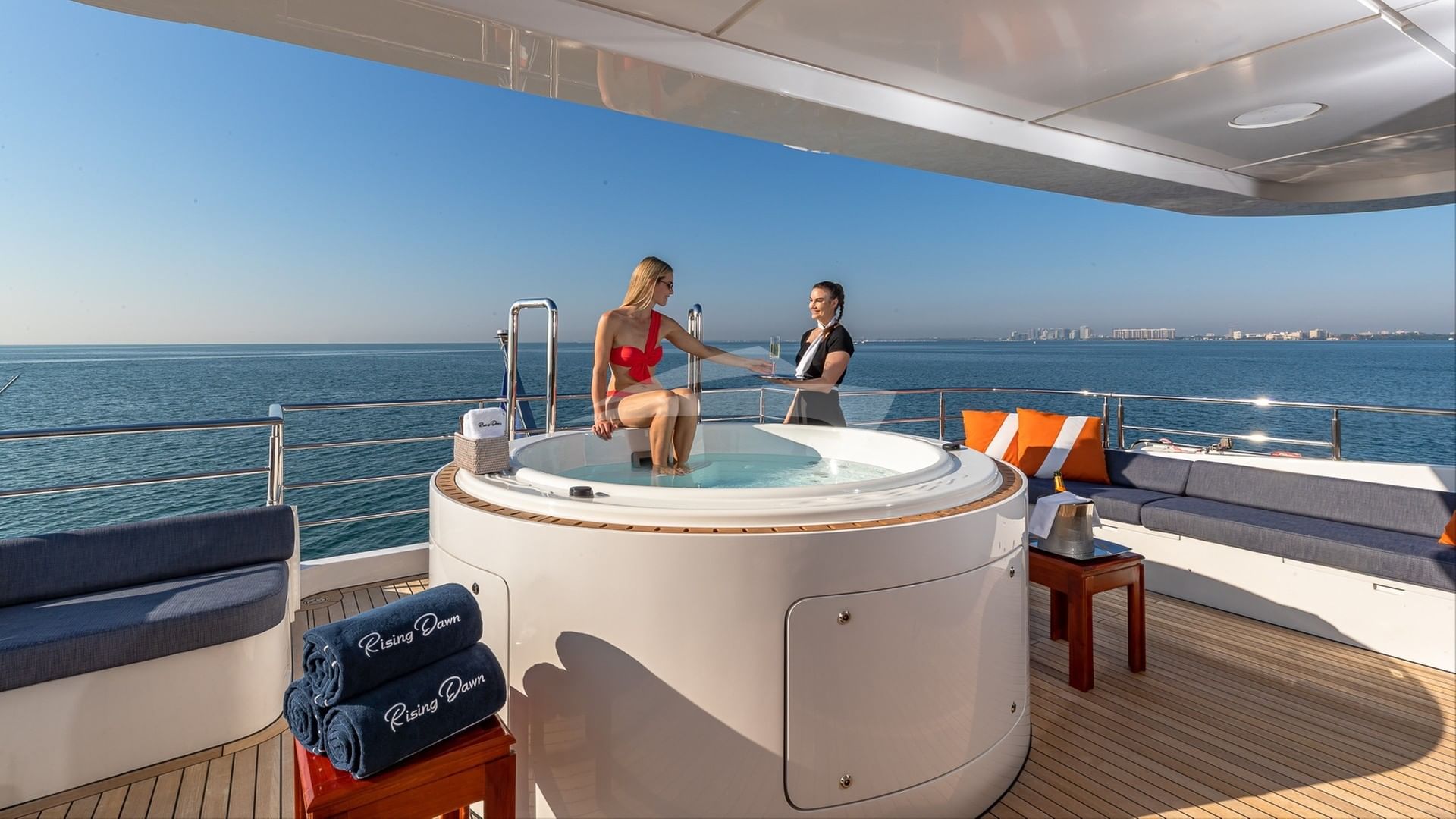 RISING DAWN Sky Deck Aft