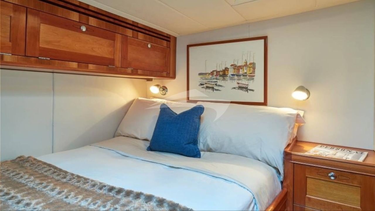 DARK_STAR_OF_LONDON_Trehard_Sailing_Yacht_for_charter_BGYB_009