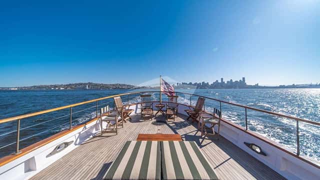 BLUE PETER yacht charter photo 3