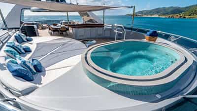 Jacuzzi and sunpads
