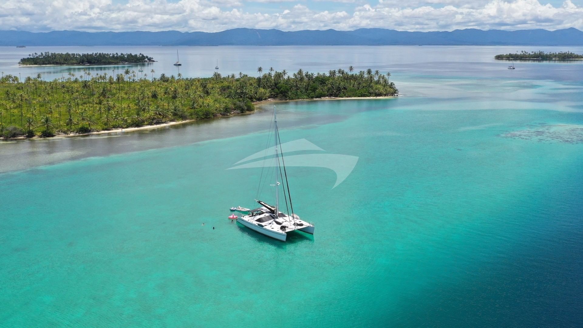 Your LOLALITA paradise awaits!