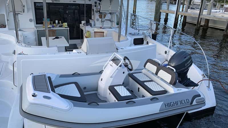 RUMAWAY 16m sailing yacht charter, photo 9