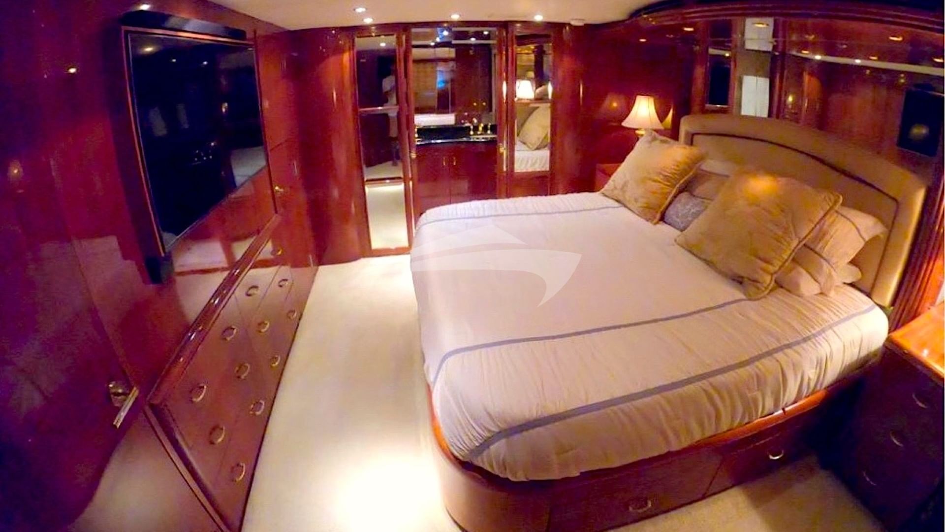 The master king suite