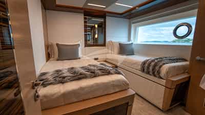 Twin Cabin