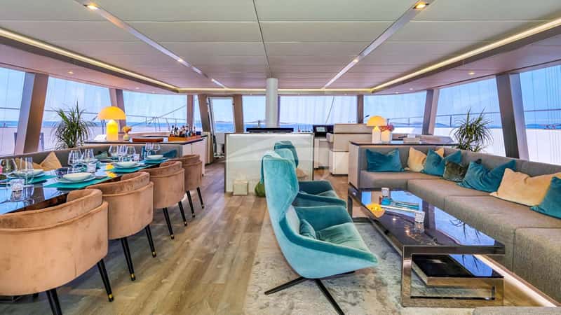 HONEYBIRD 24m sailing yacht charter, photo 9