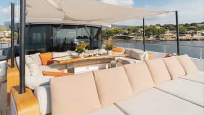 Deck Dining