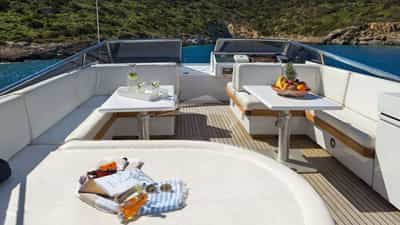 Top Deck