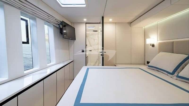 KUTSUNGA 24m motor yacht charter, photo 3