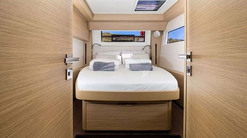 CATWALK 15m sailing yacht charter, photo 6