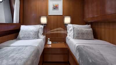 Twin Cabin