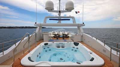 Top Deck