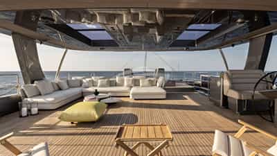 Flybridge