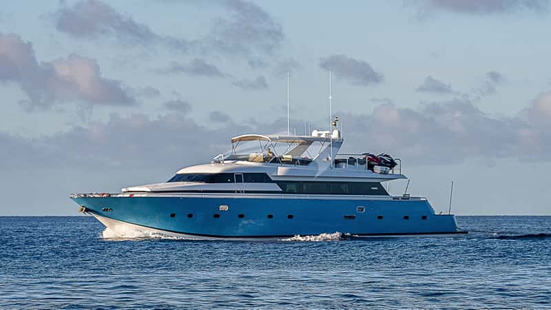 AZURE 30m motor yacht charter, photo 2