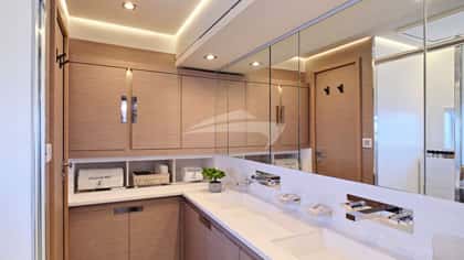 MAJESTY OF GREECE 20m motor yacht charter, photo 6