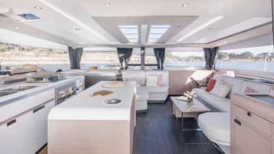 Saloon 1