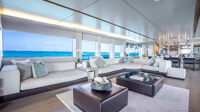 EAU LA LA yacht charter photo 5
