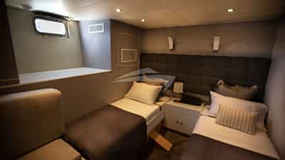 Twin Cabin