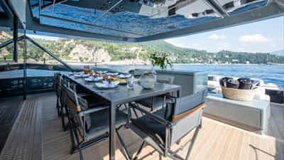 Deck Dining