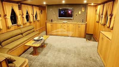 Saloon