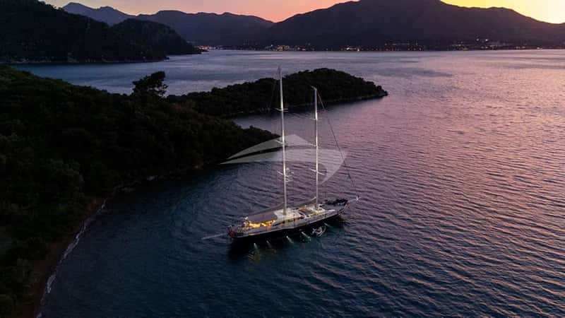 UBI BENE 44m sailing yacht charter, photo 4
