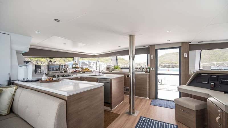 SUN DAZE 17m sailing yacht charter, photo 7
