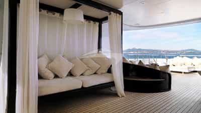 Sundeck