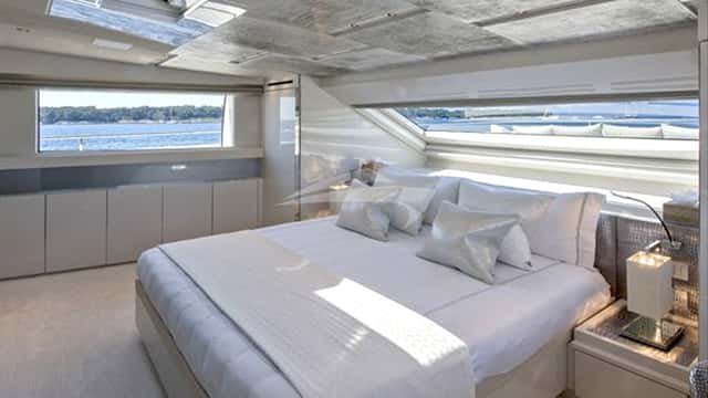 GEORGE FIVE yacht charter photo 3