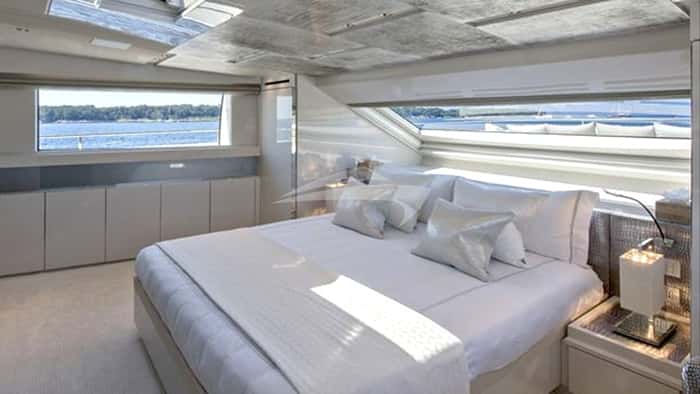 GEORGE FIVE 29m motor yacht charter, photo 4