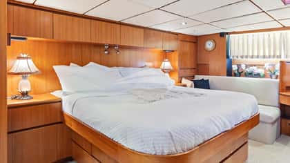 PANACHE 26m motor yacht charter, photo 12
