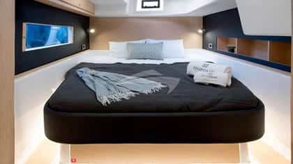 BLUE HORIZON 15m sailing yacht charter, photo 6