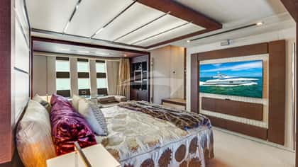 SCARLET 31m motor yacht charter, photo 7