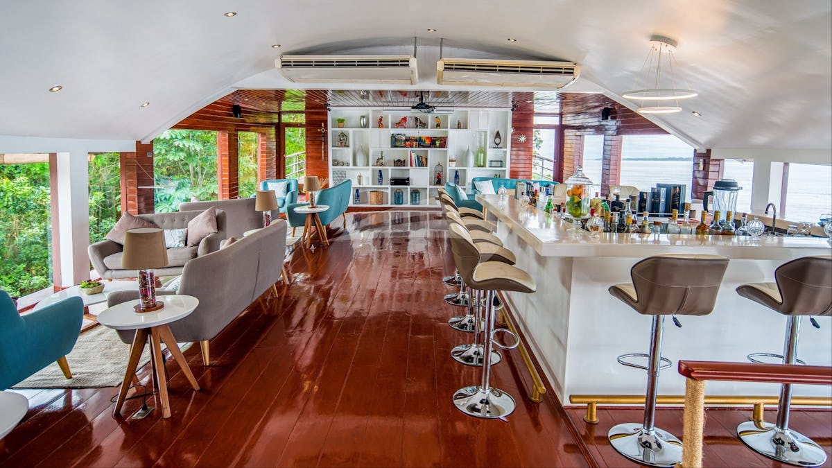 AMAZONAS Yacht for Charter