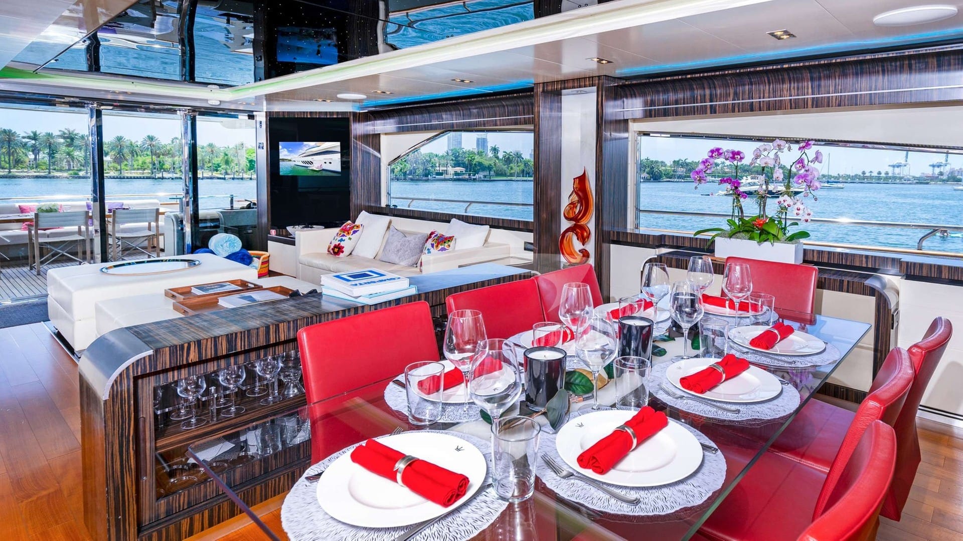 Formal Dining - Main Deck