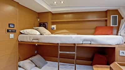 Ywin Cabin