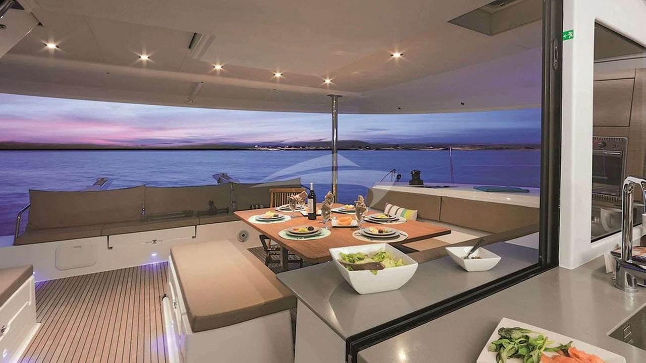 Deck Dining