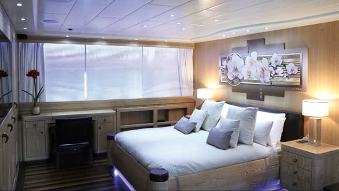 JFF 34m motor yacht charter, photo 3