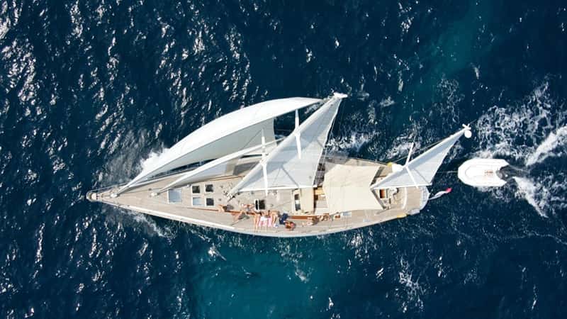 BERNIC II 22m sailing yacht charter